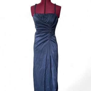 Adrianna Papell Navy Formal Gown / Maxi-Dress